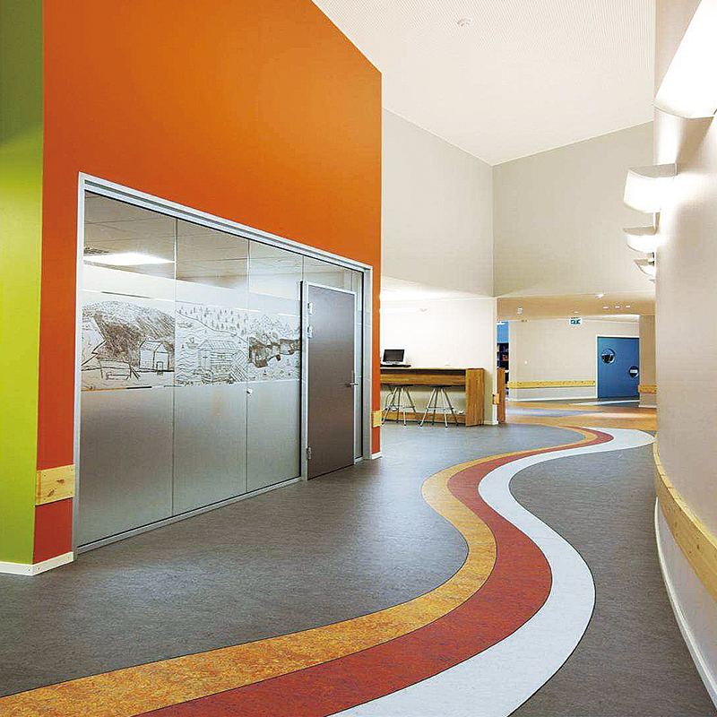 學校PVC地板的優(yōu)點表現在哪些方面